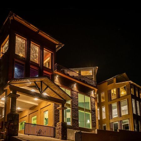 Tiaraa Jujurana Resort T Pathyar المظهر الخارجي الصورة