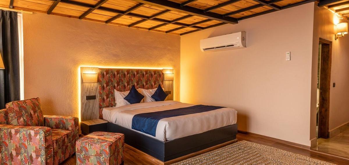 Tiaraa Jujurana Resort T Pathyar المظهر الخارجي الصورة